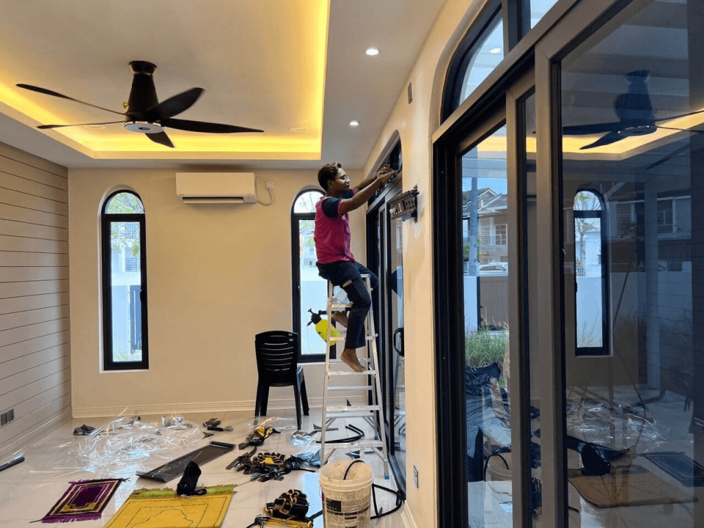 94-1 - TINTED WINDOW GLASS FILM PUCHONG SPECIALIST THE BEST DEAL TIPS FOR WINDOW TINTING PUCHONG UTAMA