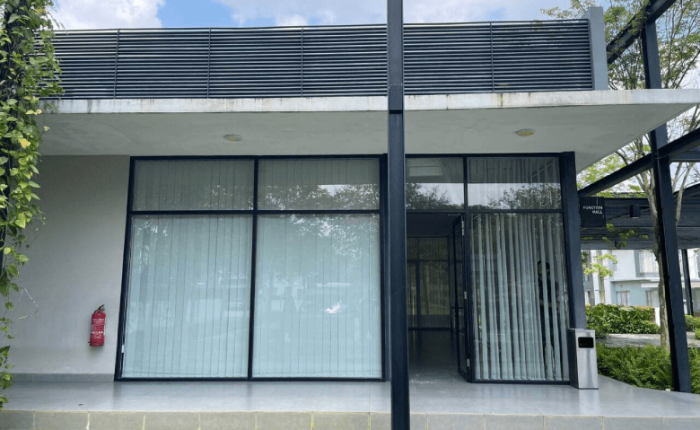 THE BEST EXPERT ADVISE TINTED BUILDING PUCHONG HARTAMAS