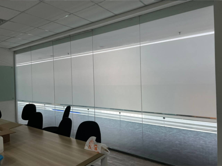 FROSTED-4 - TINTED WINDOW GLASS FILM PUCHONG SPECIALIST THE BEST ULTIMATE FROSTED TREND TAMAN PUTRA PERDANA
