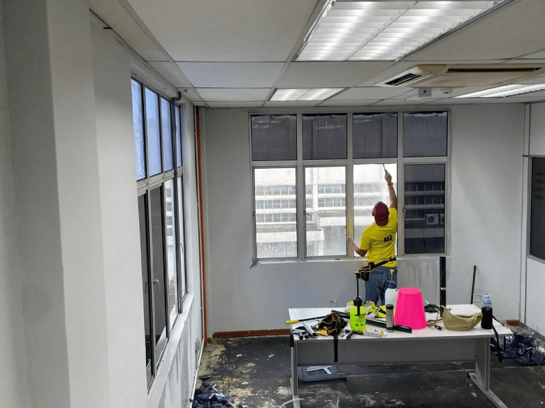 THE BEST FACTOR TO CONSIDER TINTED OFFICE PUCHONG