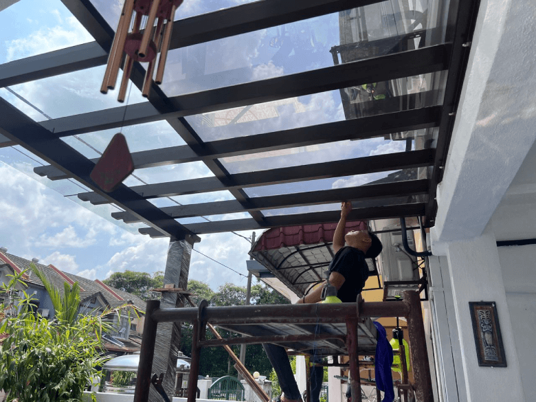 THE BEST QUALITY TINTED HOUSE PUNCAK KINRARA