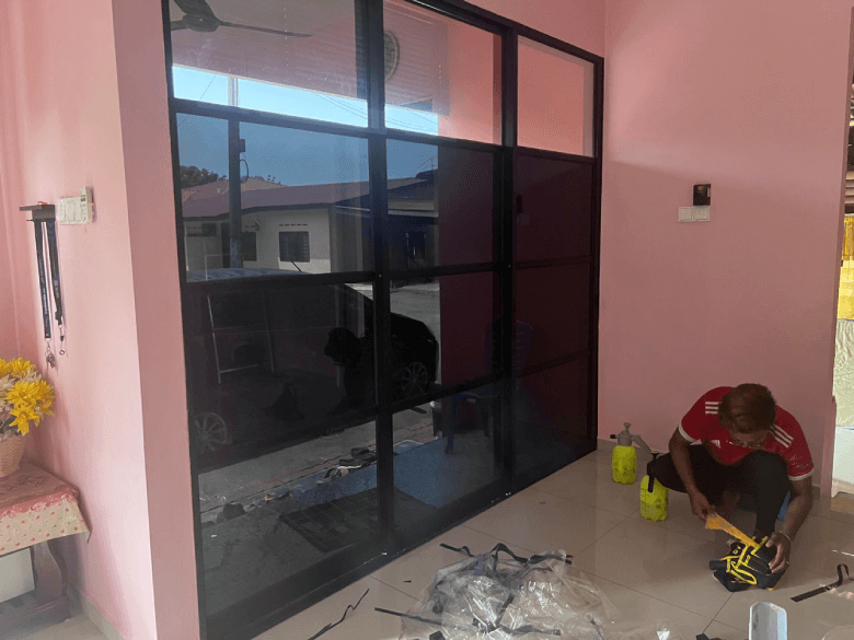 TINY-189 - TINTED WINDOW GLASS FILM PUCHONG SPECIALIST THE BEST QUALITY TINTED HOUSE BANDAR SIERRA 16