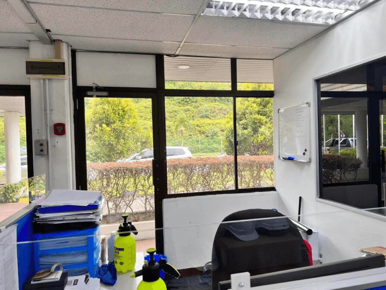 TINY-218 - TINTED WINDOW GLASS FILM PUCHONG SPECIALIST THE BEST DEAL TIPS FOR CHOOSING TINTED OFFICE BANDAR NUSAPUTRA