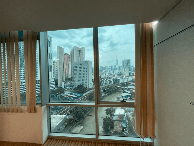 TINY-222 - TINTED WINDOW GLASS FILM PUCHONG SPECIALIST THE BEST GREAT DEAL TINTED BANDAR RIMBAYU