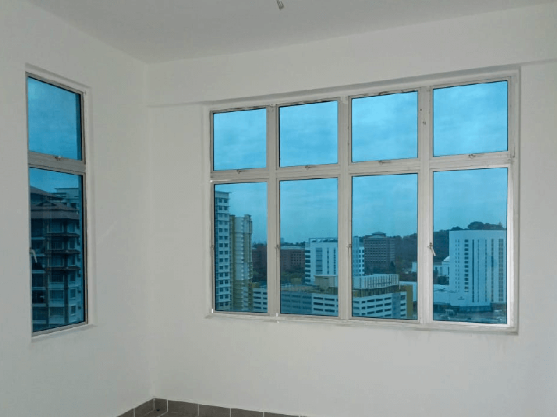 TINY-25 - TINTED WINDOW GLASS FILM PUCHONG SPECIALIST THE BEST COMPLETE CHECKLIST FOR TINTED GLASS BANDAR RIMBAYU