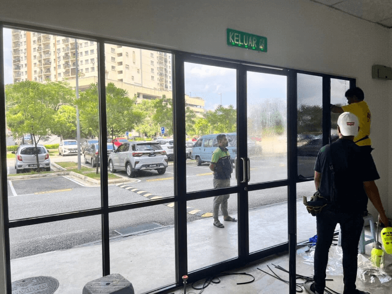 HOW TO FIND THE BEST DEAL WINDOW TINTING TAMAN KINRARA