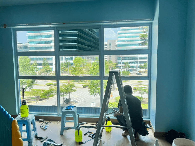 bangunan-93 - TINTED WINDOW GLASS FILM PUCHONG SPECIALIST THE BEST ULTIMATE TINTED WINDOW FILM TREND PUNCAK KINRARA