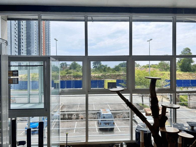 kedai-79 - TINTED WINDOW GLASS FILM PUCHONG SPECIALIST THE BEST QUALITY TINTED HOUSE TAMAN KINRARA