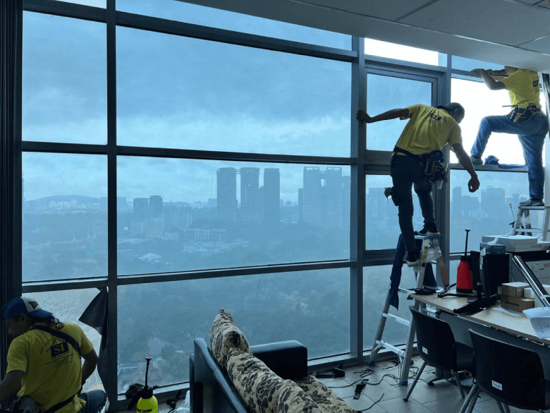 office-96 - TINTED WINDOW GLASS FILM PUCHONG SPECIALIST THE BEST DEAL FOR CHOOSING TINTED OFFICE TAMAN TASIK PUCHONG