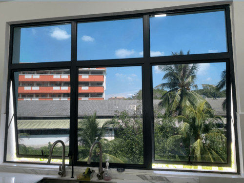 TINTED SOLAR TINT FILM PUCHONG HARTAMAS